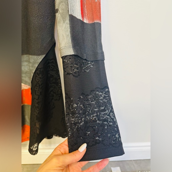 Stunning Save the Queen Dress - Picture 6 of 8